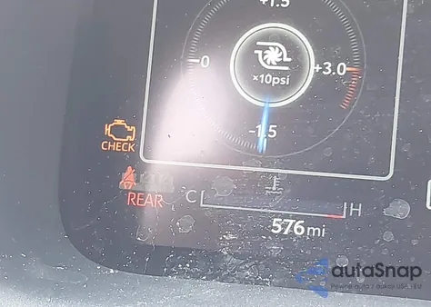 2025 Toyota Gr Corolla Premium Plus z USA, uszkodzony, nr VIN JTNABAAE6SA019823